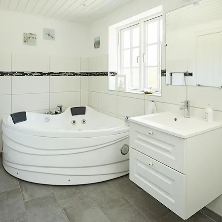 Sommerhaus Mit Meerblick 125m2 Dom wakacyjny